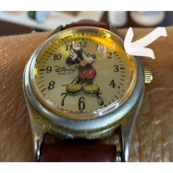 DISNEY MICKEY MOUSE WATCHES -LOT OF TWO - Picture 2 of 8